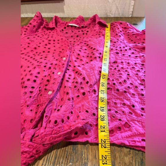 REITMANS – Fuchsia Eyelet Tie-Front Blouse – 2X - Picture 5 of 7